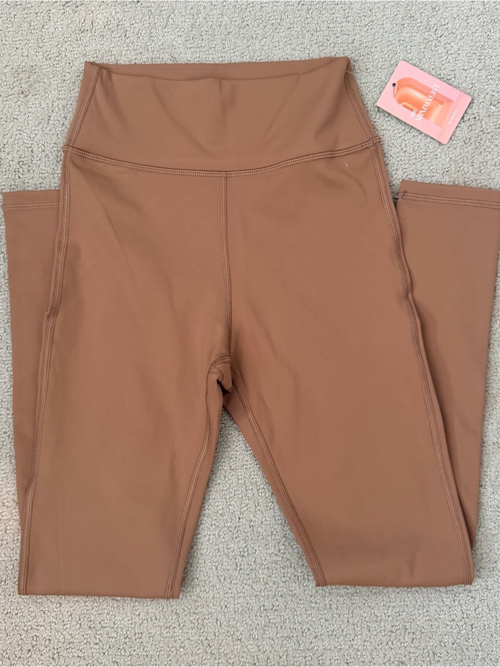 NWT High-Rise Performance Leggings in Brown nabyen size XS